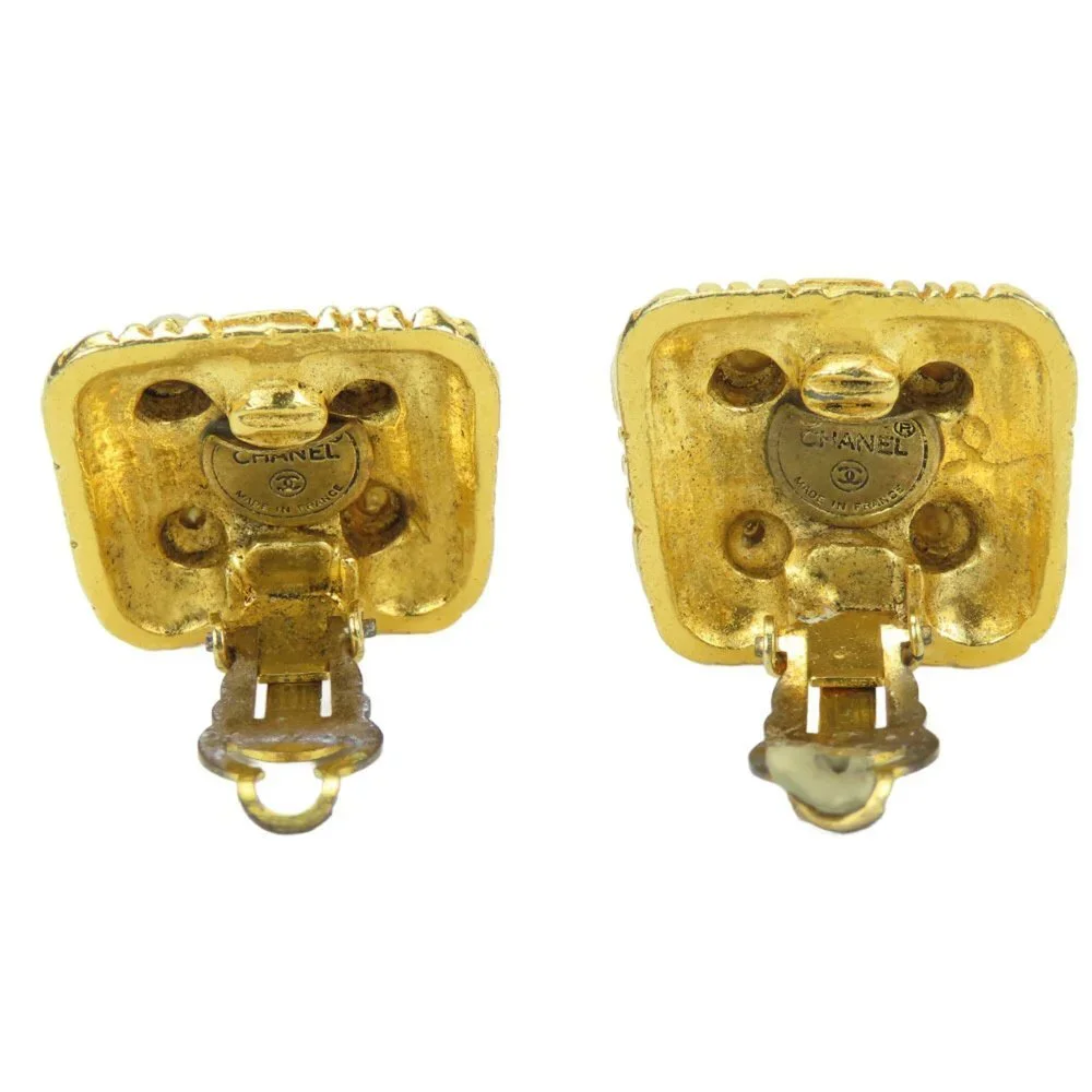 CHANEL Authentic Gold Earrings - Picture 3 of 9
